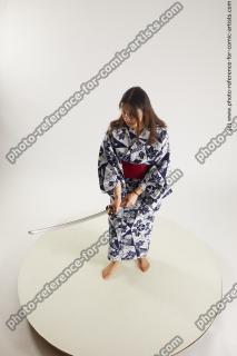 japanese woman in kimono with sword saori 03a